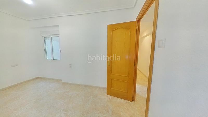 Foto af20936e-67f8-43f4-b411-a60f3a041c76. Location appartement dans Torrefiel Valencia