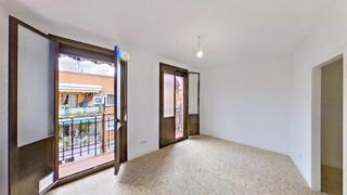 Miete Etagenwohnung in Opañel