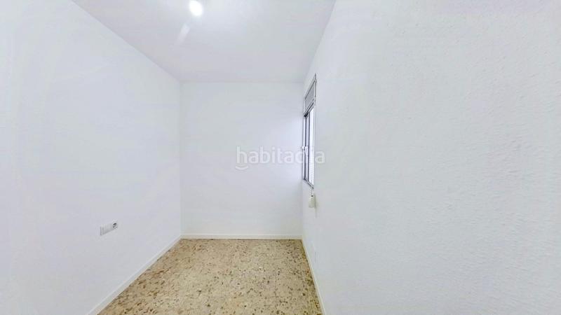 Foto 0e42a545-7e18-41aa-9737-39647bc28d2e. Lloguer pis a Opañel Madrid