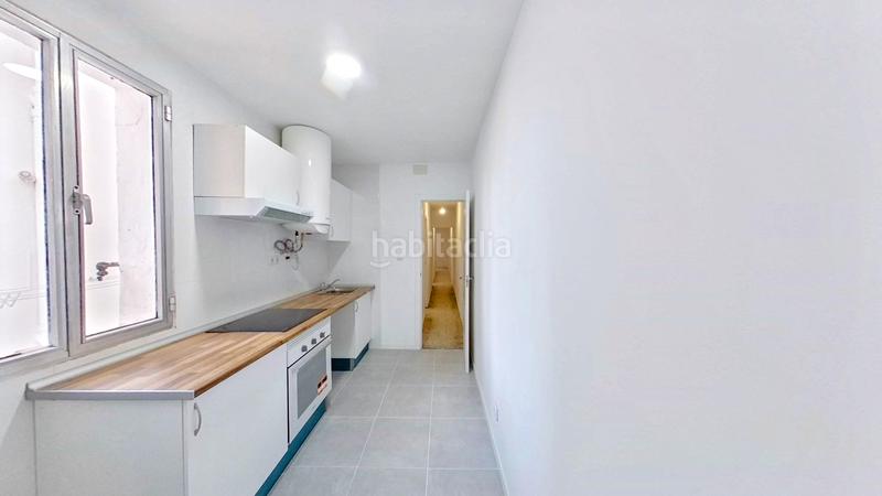 Foto 66065f89-21a9-4948-be6d-48641c0aa200. Lloguer pis a Opañel Madrid