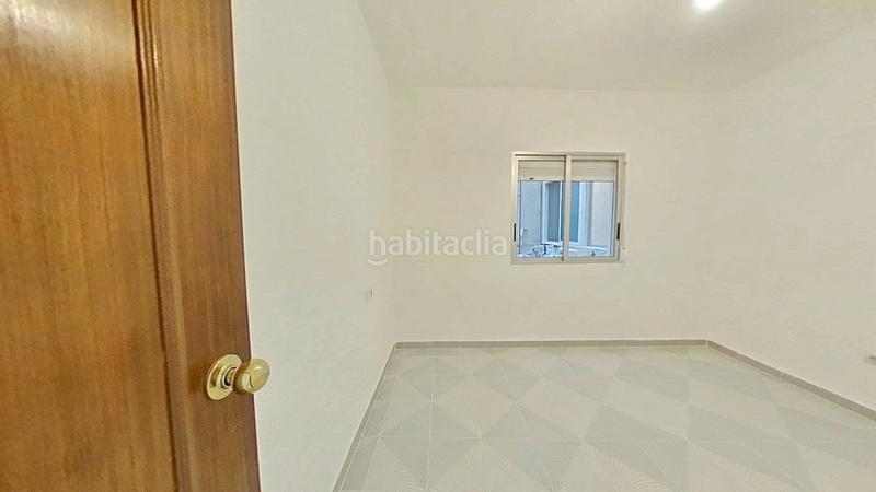 Foto 664d0f4d-2228-4e05-80fc-0b37d4e402c2. Affitto appartamento in Carolinas Altas Alicante