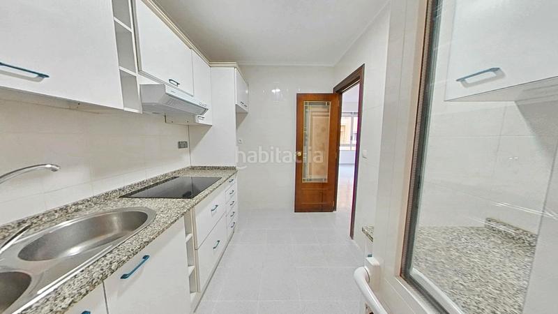 Foto 8a9dc9d8-7ed7-482e-b49d-c92c25b022e3. Affitto appartamento in Carolinas Altas Alicante