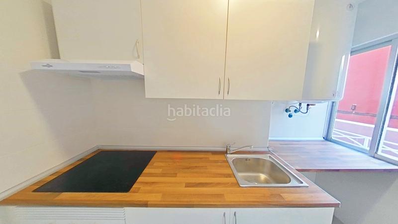 Foto 86bdd890-e174-4d18-9917-e02a01d26bc8. Affitto appartamento in Simancas Madrid