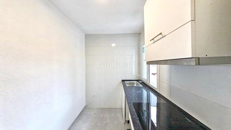 Foto 0c1968d9-8114-4d8a-906e-29c7f69d5613. Alquiler apartamento en Calle Pinto-San Roque Parla