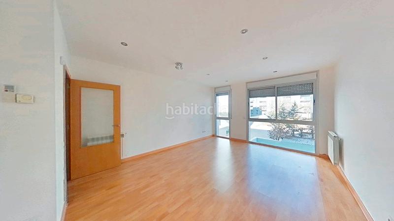 Foto 18dc327b-5a62-42b3-91bc-f84511a8d9fc. Location appartement dans Cementiri Vell Terrassa