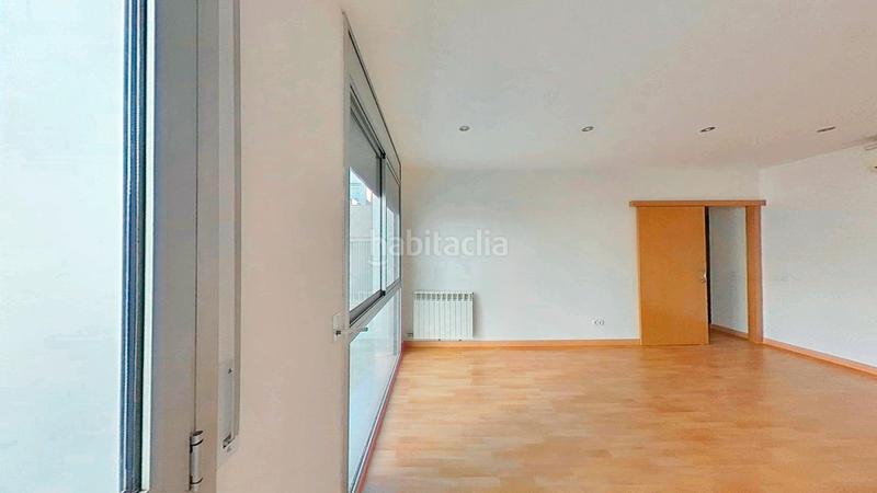 Foto 2e92998d-581b-43b0-9f26-ef6ba3c02544. Location appartement dans Cementiri Vell Terrassa