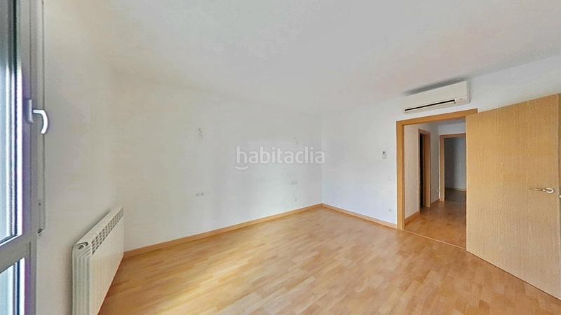 Foto 7453b774-d8e6-4f94-b026-4262ae68e6a6. Location appartement dans Cementiri Vell Terrassa