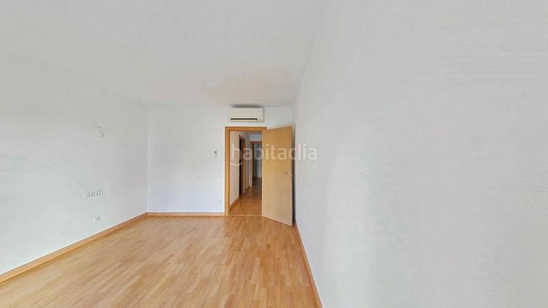 Foto 93170d7d-59e1-4d8a-81aa-28661aa7387c. Location appartement dans Cementiri Vell Terrassa
