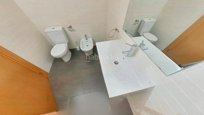 Foto ea8bfc00-16ef-48d2-8353-f57a9f0ac13a. Location appartement dans Cementiri Vell Terrassa