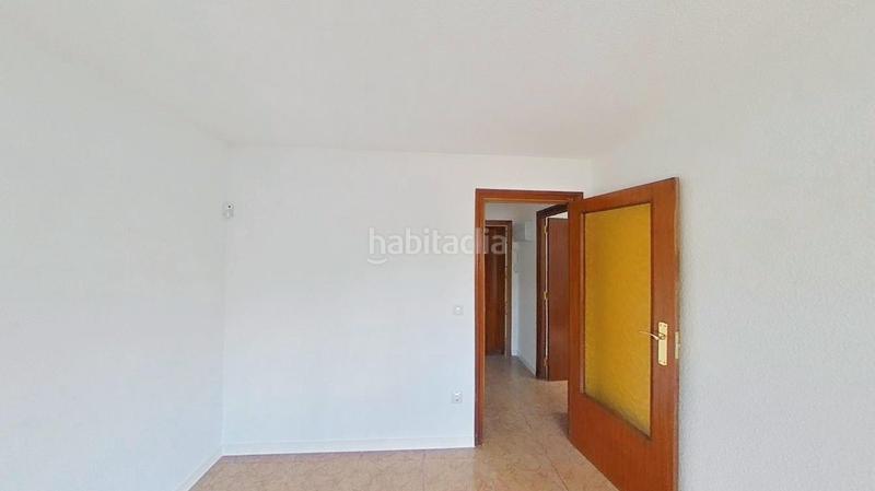 Foto 2c88a744-7a99-4c40-9969-604f3d20d5d6. Miete etagenwohnung mit heizung in Villaverde Alto Madrid