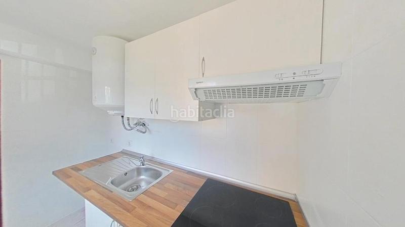 Foto fca77ee5-017b-4d4c-8b70-16025df94af3. Miete etagenwohnung mit heizung in Villaverde Alto Madrid