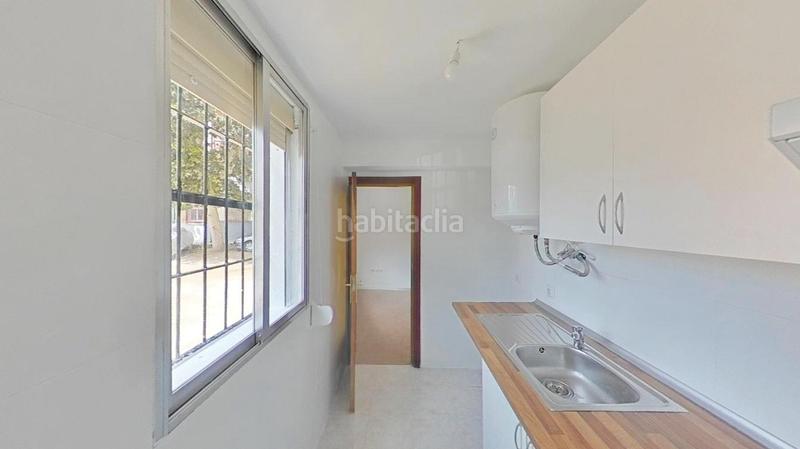 Foto d3f2e515-2c3f-4507-bbb9-7c6de0e6a922. Rent flat with heating in Villaverde Alto Madrid