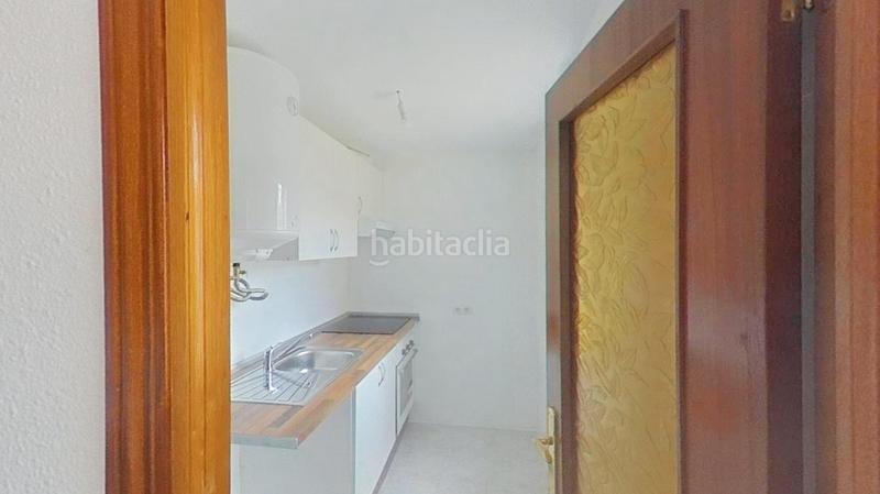 Foto 4d973dce-c73d-42bc-903e-a3ae6dadc4f0. Alquiler piso en Villaverde Alto Madrid