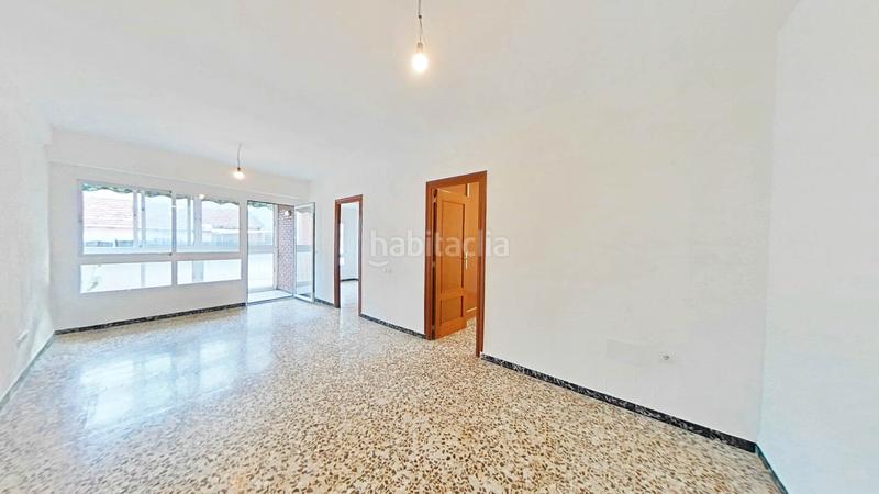 Foto 02882e3e-a2df-4d38-a6d6-070a89356a7c. Affitto appartamento con parcheggio in Carolinas Bajas Alicante