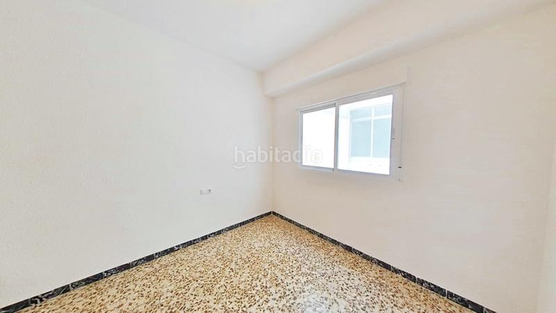 Foto cbd034c0-df41-4dca-aa17-74b34eeedccc. Affitto appartamento con parcheggio in Carolinas Bajas Alicante