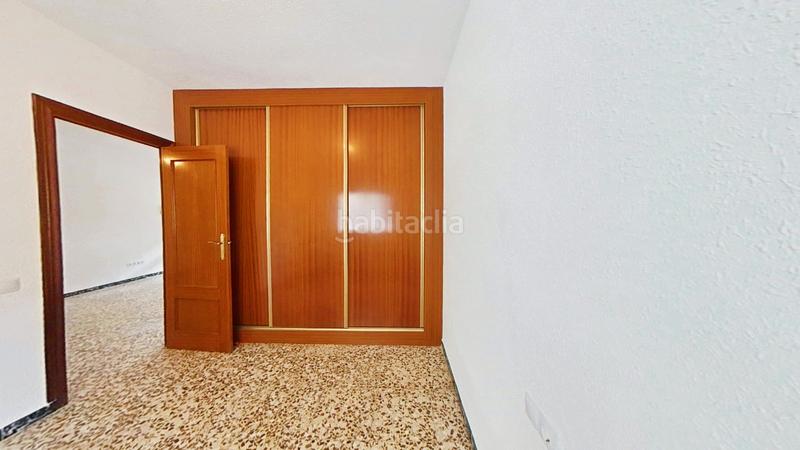 Foto cf661330-df2e-41fa-8410-9866eb45cee0. Affitto appartamento con parcheggio in Carolinas Bajas Alicante