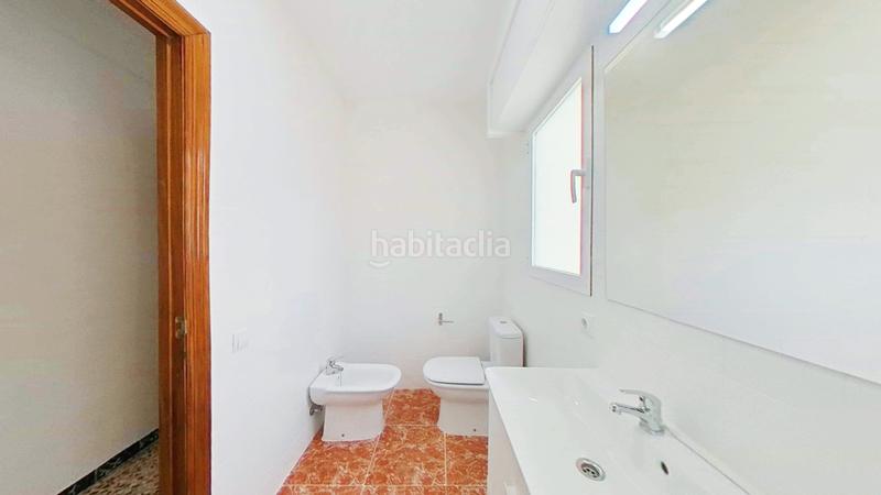 Foto fff6ea7a-6478-4d72-8a81-3a5d426fbe4e. Alquiler piso en Carolinas Bajas Alicante