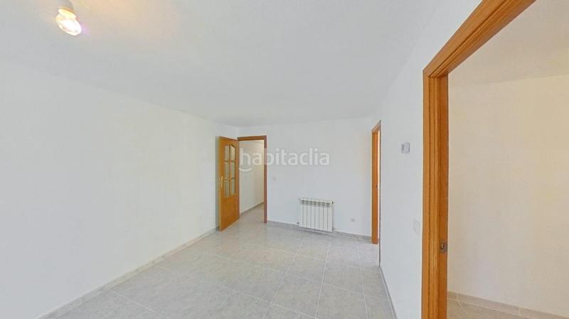 Foto 00f3f4fd-aa82-4ebb-87ef-af57f8ef5b66. Rent flat with heating in Casco Histórico de Vallecas Madrid