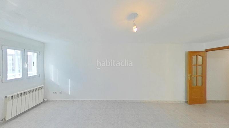 Foto 7dc453a9-6a99-4f4d-9224-1e6123e7e926. Rent flat with heating in Casco Histórico de Vallecas Madrid