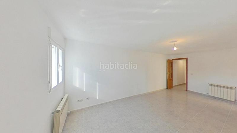 Foto cb42e110-0aa4-49a1-ab14-817687a0d248. Rent flat with heating in Casco Histórico de Vallecas Madrid