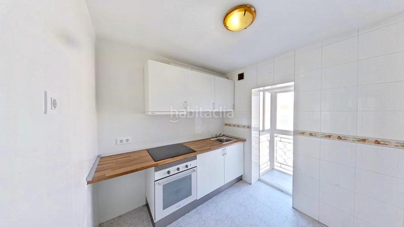 Foto 18acf84e-a7c4-4d43-a768-9c3de9456488. Alquiler piso en Buena Vista Madrid