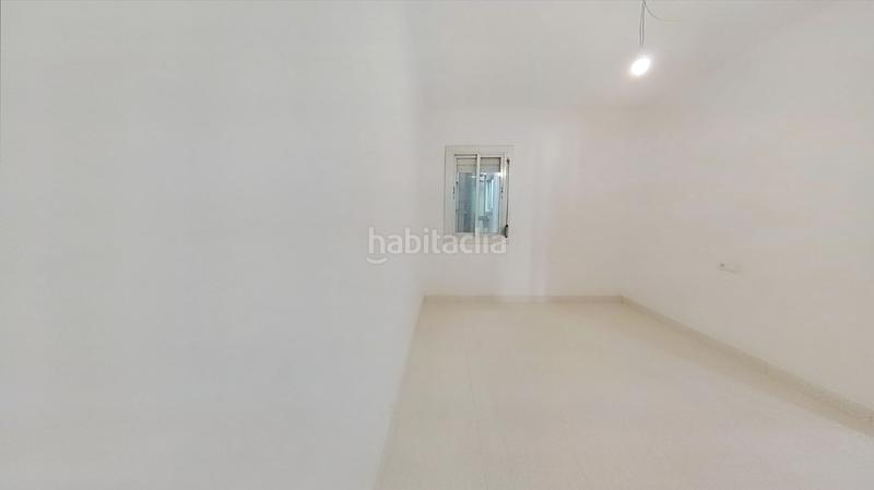 Foto 01946129-ec2c-4bda-9632-eadff27f06e0. Rent flat in Pubilla Cases Hospitalet de Llobregat (L´)