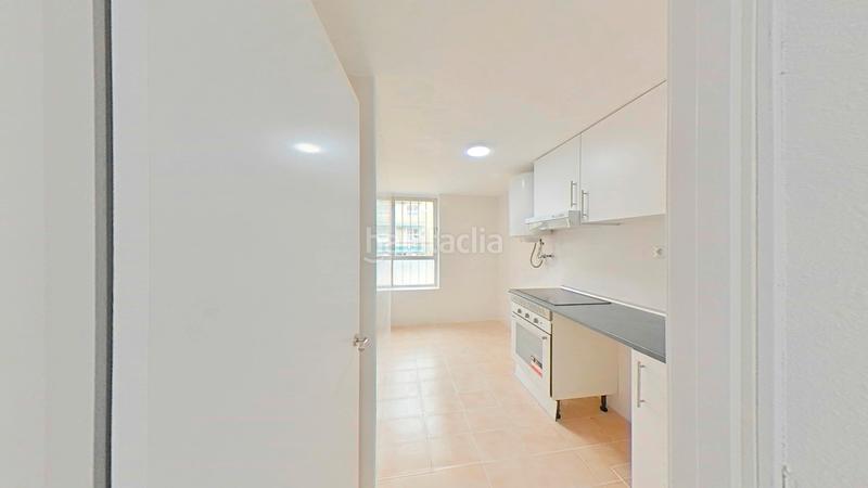 Foto 1a430aa9-f877-4302-8b57-9de872e5e04c. Lloguer pis a Amposta Madrid