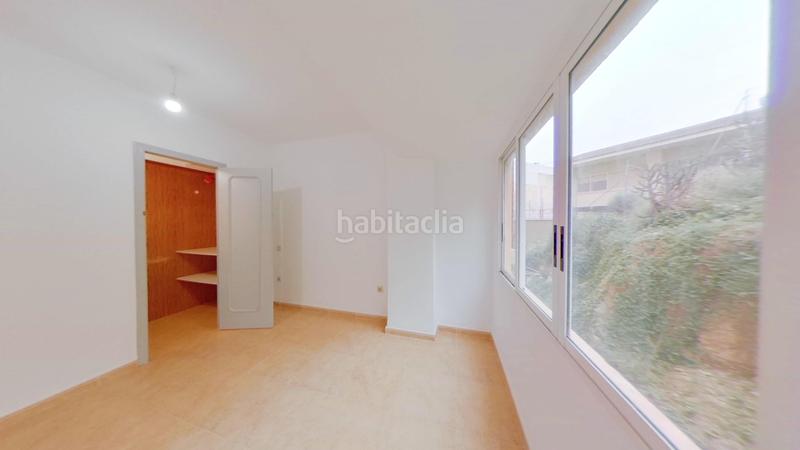 Foto 4814bbe9-f220-4a25-a60f-22ee39d883e9. Alquiler piso en Santo Domingo Alicante