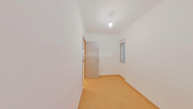 Foto 7960ca96-a82a-49b5-960a-fc1f010c36ba. Alquiler piso en Santo Domingo Alicante