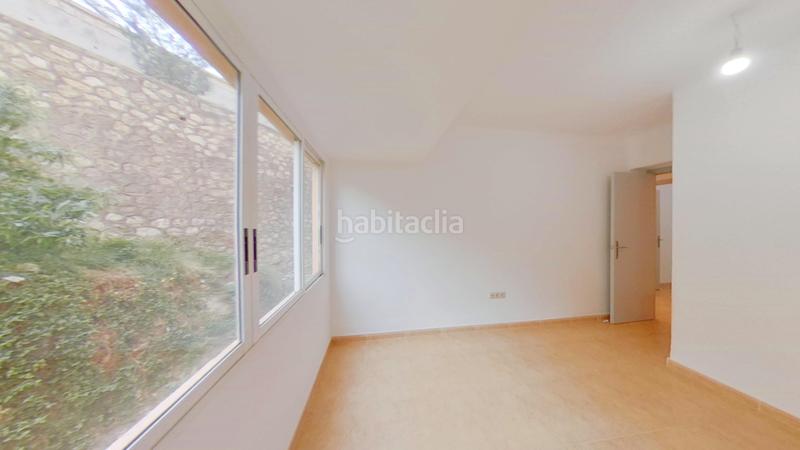 Foto f0c6960f-21f2-4c9c-b22b-5a98193795a9. Alquiler piso en Santo Domingo Alicante