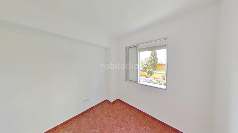 Foto 3c51ffd0-cdbf-488d-bab4-f303a7b6eac9. Miete etagenwohnung in Juan XXIII - Rochelambert Sevilla