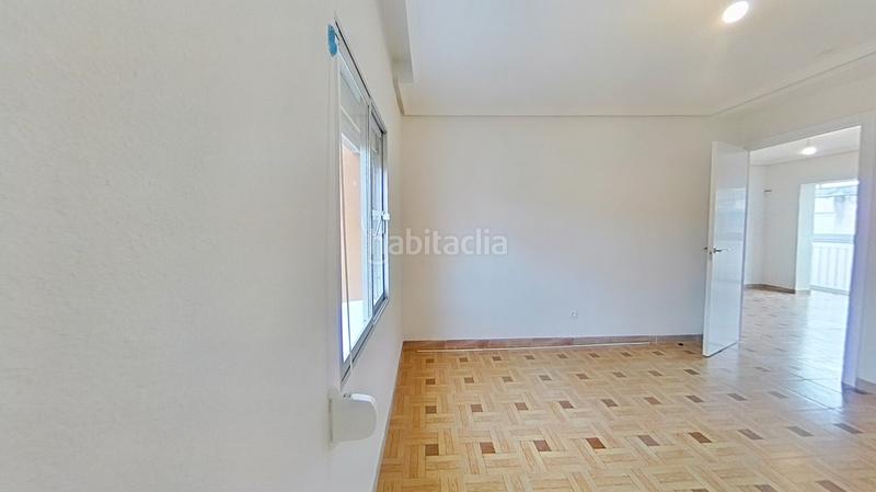 Foto 28f7e2a0-c43d-4b3b-88aa-75833287c238. Lloguer pis a San Isidro Madrid