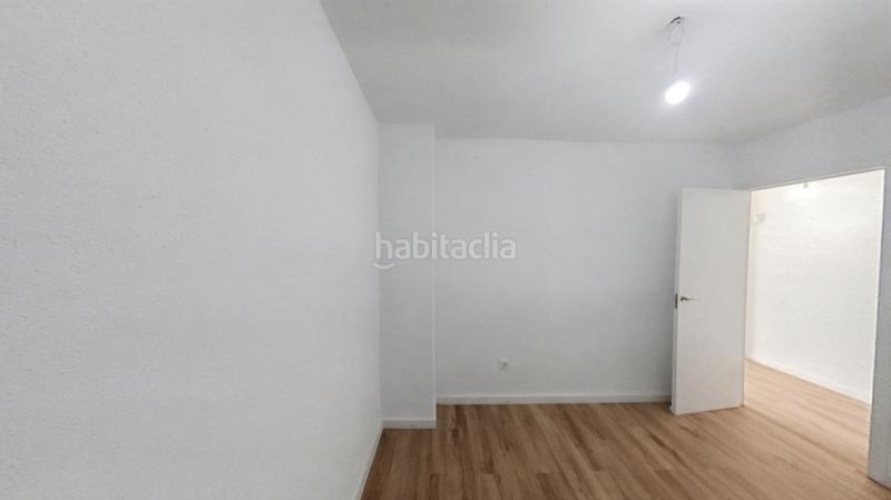 Foto 206296ef-e8c0-4bd2-980e-b8c68ea2b5cc. Rent apartment in Villayuventus-Renfe Parla