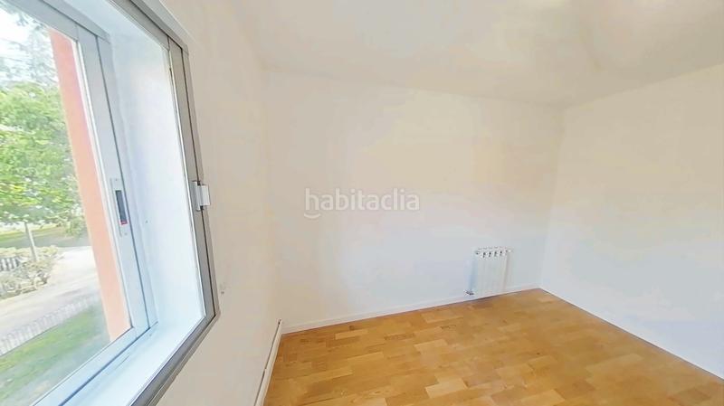 Foto d86022bd-ff72-409d-8f4f-8a2ac6c66878. Alquiler piso en Timón Madrid