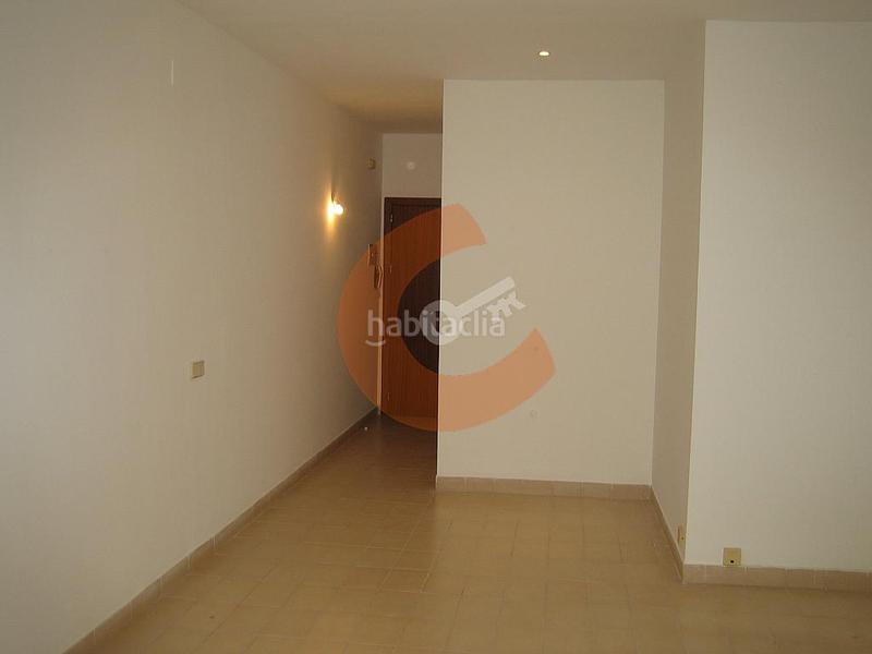 Foto 50fbebc8-2bdd-4a72-b83f-8d62c8663137. Location local commercial dans Centre Vendrell (El)