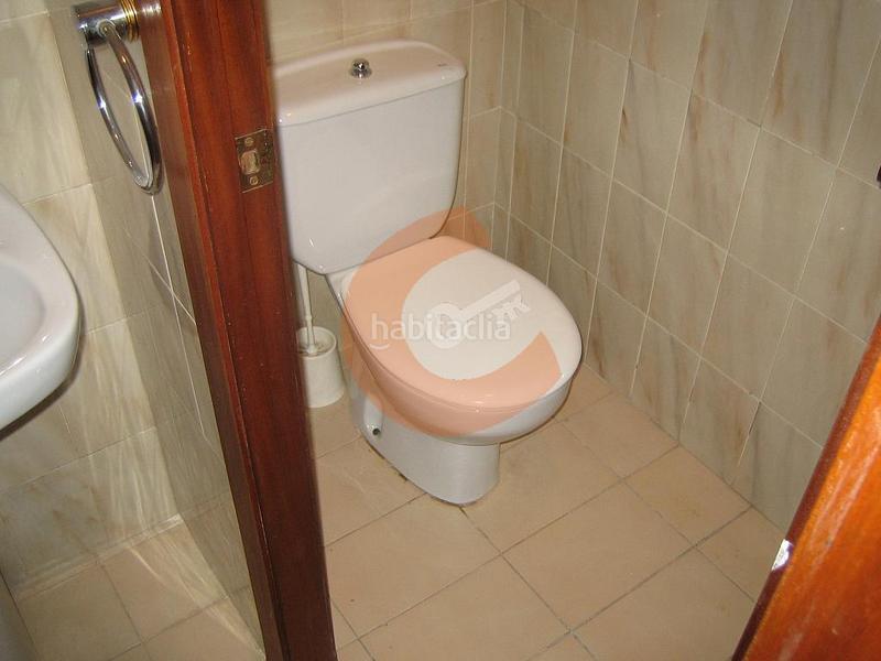 Foto 5f200a87-4abb-4f50-96f5-2ae05f71edbb. Location local commercial dans Centre Vendrell (El)