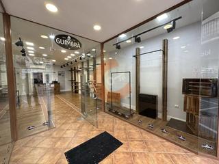 Rent Business premise in Centre. Local en alquiler en centro, 1 dormitorio.