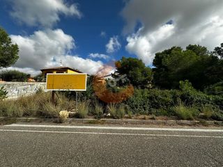 Wohngrundstück  Empordà. Parcela en venta en oasis.