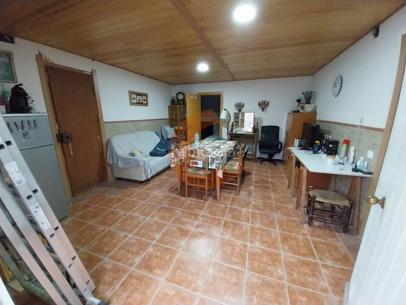 Foto 6261f410-0f47-40e7-b941-110a5d8b6eb3. Casa con riscaldamento parcheggio in Centre Vendrell (El)