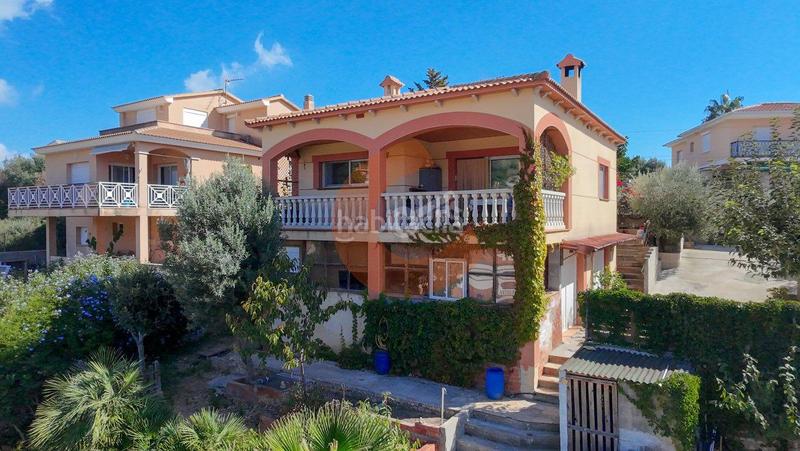 Foto af1d0cc4-31e6-4727-af76-afc086847ccd. Casa con riscaldamento parcheggio in Centre Vendrell (El)