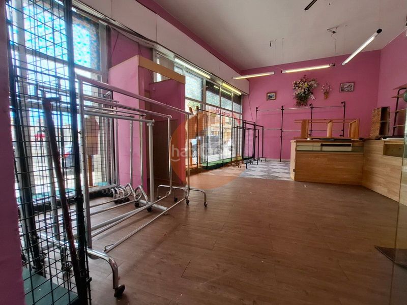 Foto 74d6543f-eda2-4d45-b948-0ed088870776. Local comercial a Centre Vendrell (El)