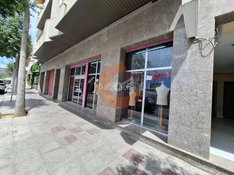Foto 9f0ac308-5ba2-4936-a80e-b4e2721632f5. Local comercial a Centre Vendrell (El)