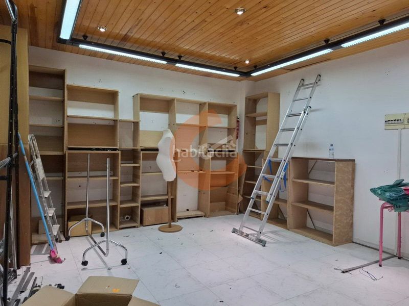 Foto aabb6a42-0317-4d39-8129-f91b5bfec156. Local comercial a Centre Vendrell (El)