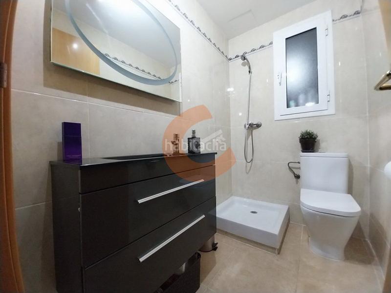 Foto 59ab7e4f-9f45-4eaa-adfe-1b4ed3902979. Piso  en venta en centro, 3 dormitorios. en Centre Vendrell (El)