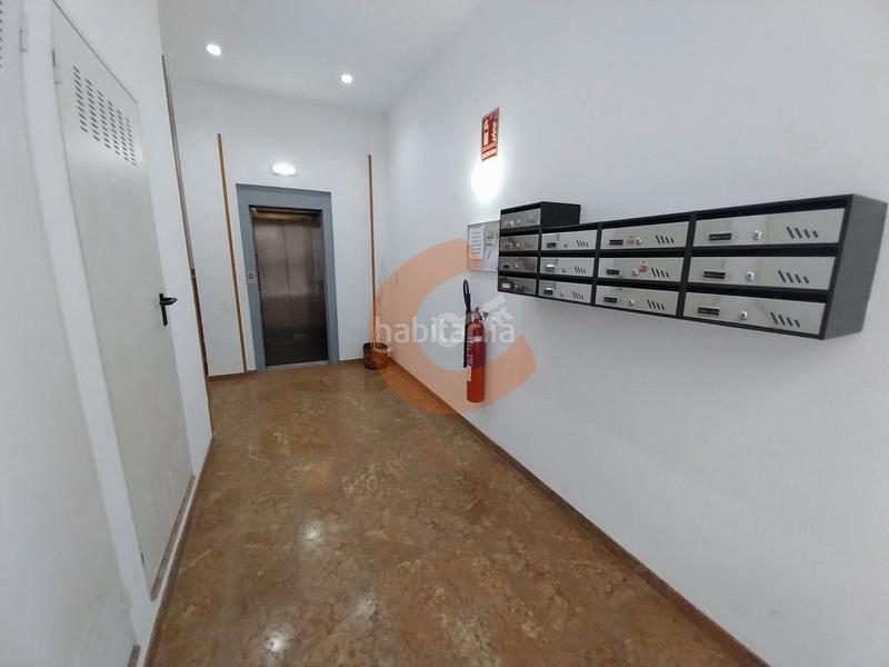 Foto b7ff6e12-5d5b-4f0d-a3c6-9e71ed486ba8. Piso  en venta en centro, 3 dormitorios. en Centre Vendrell (El)