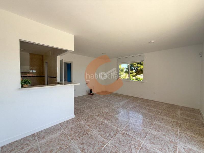 Foto 6af8d23b-731e-4cdd-9af2-cf0f8a869c22. Casa  en venta en can nicolau, 4 dormitorios. en Cunit
