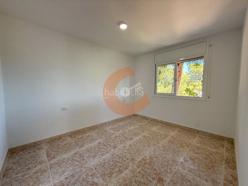Foto 87e4ca85-2a6e-4936-bd61-9eb805587404. Casa  en venta en can nicolau, 4 dormitorios. en Cunit