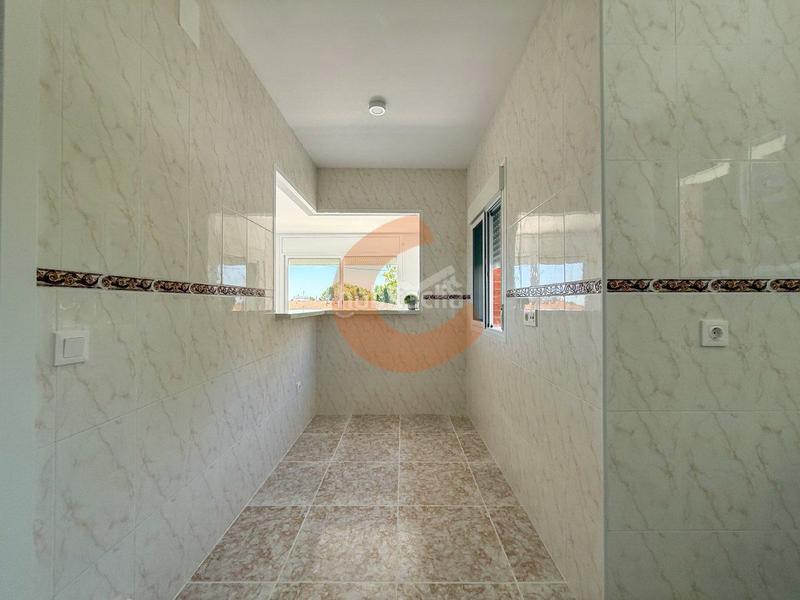 Foto b9b70708-66e1-4028-afbb-5783ec2a52e4. Casa  en venta en can nicolau, 4 dormitorios. en Cunit