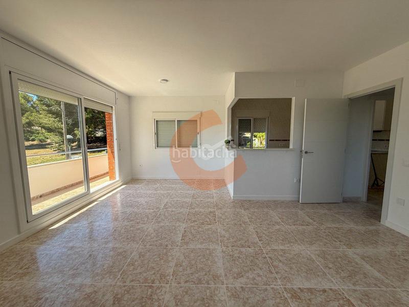 Foto d5b44492-1840-4de8-bf76-8fc0e3de0fdd. Casa  en venta en can nicolau, 4 dormitorios. en Cunit
