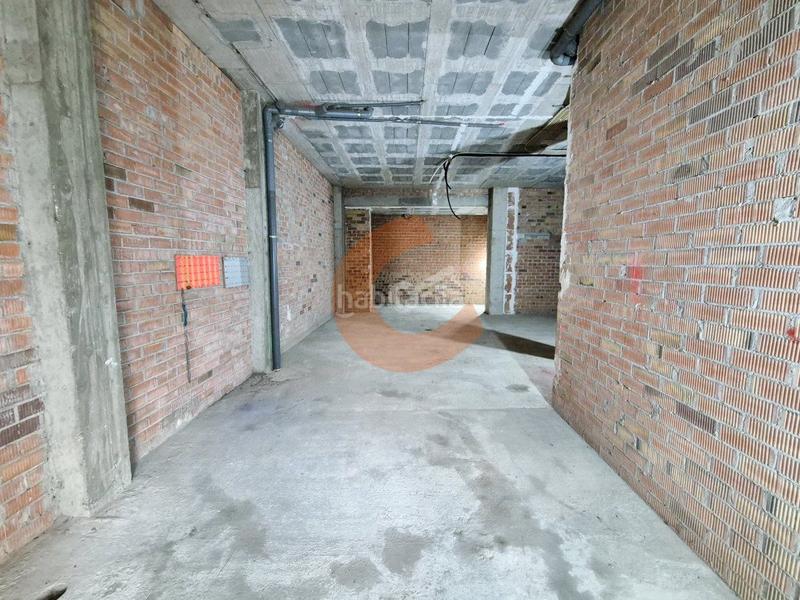 Foto 531fdfd7-3d46-4a98-ac0f-1f18edf41a18. Local comercial en emili miro 3 local en venta en centro. en Vendrell (El)